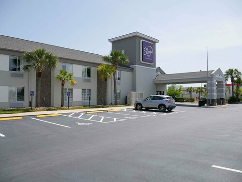 Wingate by Wyndham Myrtle Beach At Outlets, Забронировать Мини-отель Миртл-Бич Гранд-Странд, рядом с Аутлет-центр Tanger Outlets Myrtle Beach Hwy 501