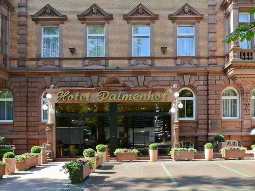 Hotel Palmenhof, Забронировать Отель Отели земли Гессена с парковкой, Парковка