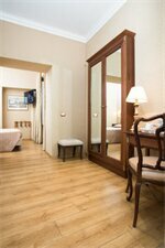 BQ House Trevi Luxury Rooms, Забронировать Отель Треви Рим