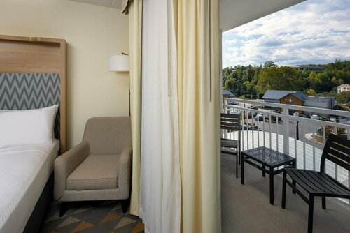 AC Hotel Asheville Biltmore Village, Забронировать Отель Ашвилл Аппалачи, рядом с Собор Cathedral Of All Souls