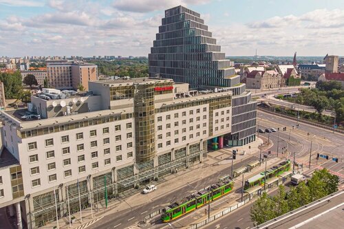 Sheraton Poznan Hotel, Забронировать Отель СПА-отели Познани, рядом с Wodziczki Park, SPA-услуги