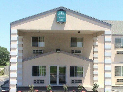 Highland Inn Peculiar, Prenota Hotel Hotel e alloggi a Peculiar, Hotel