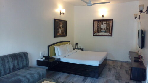 Hotel Karnavati, Boek Hotel Mount Abu Rajasthan