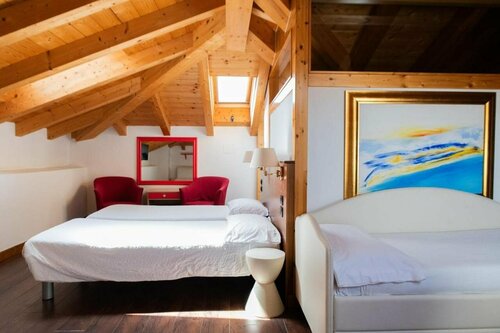 Arciduca Charming House Room & Breakfast, Забронировать Отель «постель и завтрак» Отели Alto Garda e Ledro с парковкой, Парковка