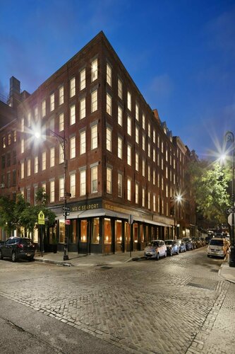 Best Western Plus Seaport Inn Downtown, Rezervovat Hotel Wall Street - Financial District Lower East Side, blízko Wall Street