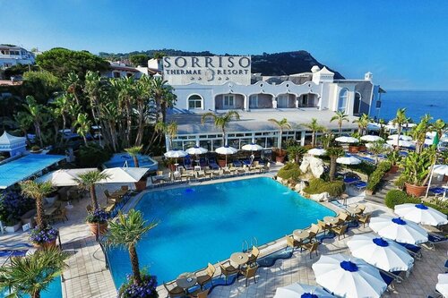 Sorriso Thermae Resort & Spa, Забронировать Курортный отель Курортные отели Форио-ди-Искья, Курортный отель