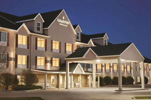 Country Inn & Suites by Radisson Bismarck Waterpark