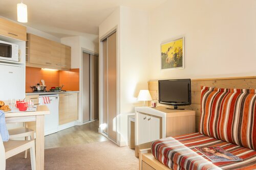 Résidence Les Gémeaux - Belle Plagne, Забронировать Отель Отели Ла-Плань 4 звезды, 4*