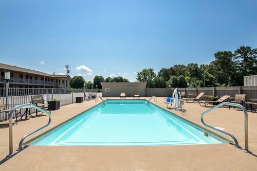 Quality Inn Arkadelphia - University Area, จอง โรงแรม Caddo Valley Arkansas