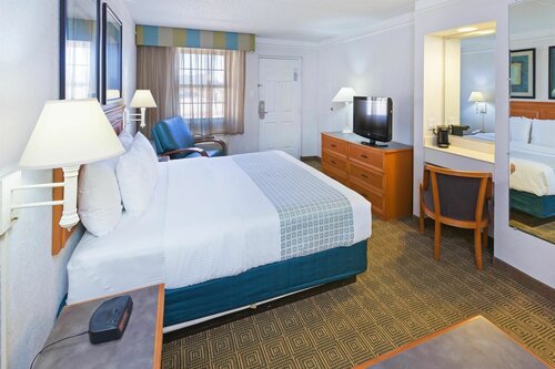 La Quinta Inn by Wyndham Bossier City, Reserva ahora Hotel Bossier City Luisiana