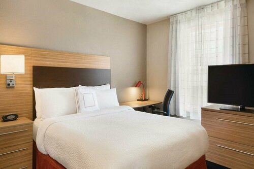 TownePlace Suites by Marriott Denver Downtown, Забронировать Отель Отели Денвера с завтраком, рядом с Лекционный зал Fillmore Auditorium, Завтраки