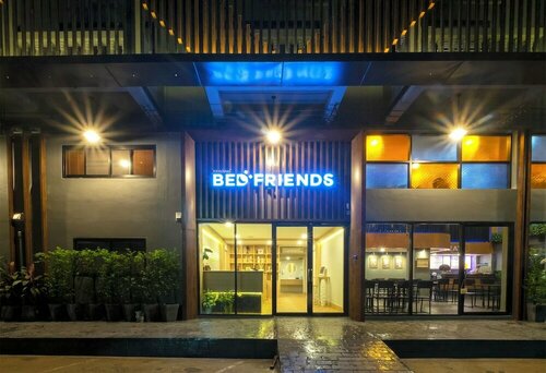 BED Friends Poshtel, Забронировать Хостел Чианграй провинция Чианграй, рядом с Субботняя пешеходная улица Чианграя