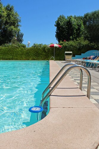 Hotel President, Забронировать Отель СПА-отели Каттолики, рядом с Аквариум Le Navi, SPA-услуги