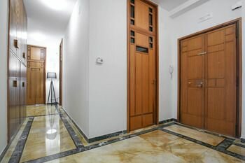 Starhost - GOLDEN APARTMENTS