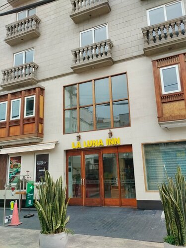 La Luna Inn, Varaa Hotelli Miraflores Lima, lähellä Republica Square