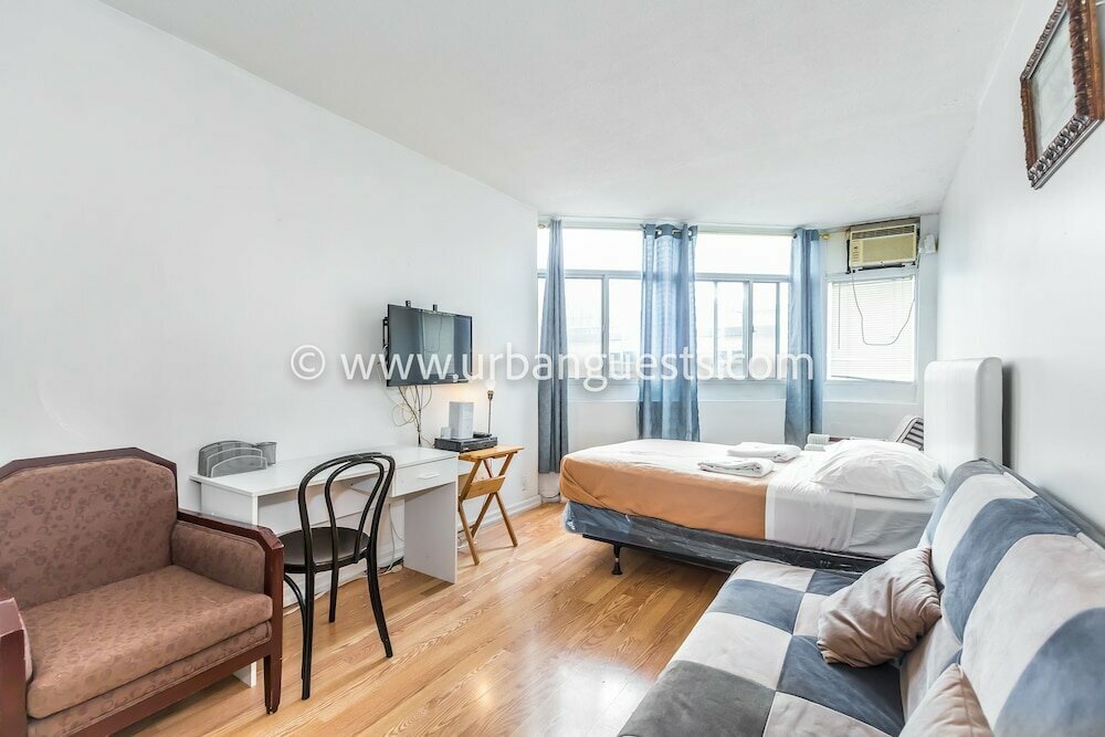 Toronto Furnished Rooms