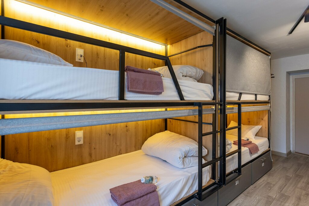 M&DHost Hostel