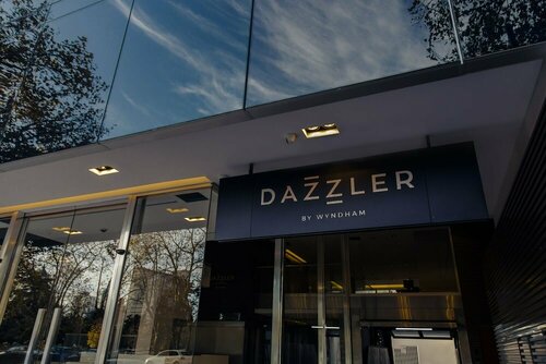 Dazzler by Wyndham La Plata, Забронировать Отель Отели в центре Ла-Платы с завтраком, отели в центре Ла-Платы с завтраком