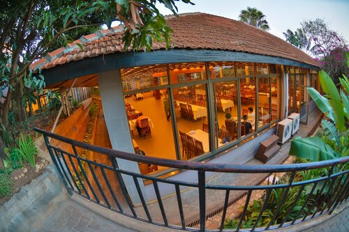 Arirang Hotel, Забронировать Отель Отели Кампала 3 звезды, рядом с Университет Макерере, 3*