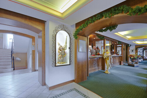Hotel Serena Cortina, Забронировать Отель Кортина-д'Ампеццо Кадоре