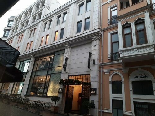 Sentire Hotels & Residences Taksim, Забронировать Отель Бейоглу Стамбул, рядом с Стамбульский музей современного искусства