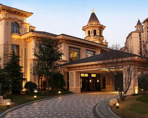 Chateau Star River Peninsula Xinghewan, Rezerwuj Hotel Hotele w Kanton z Basenem, Basen