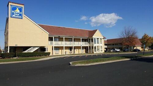 Travel Inn Motel, Забронировать Мотель Хартфорд штат Коннектикут