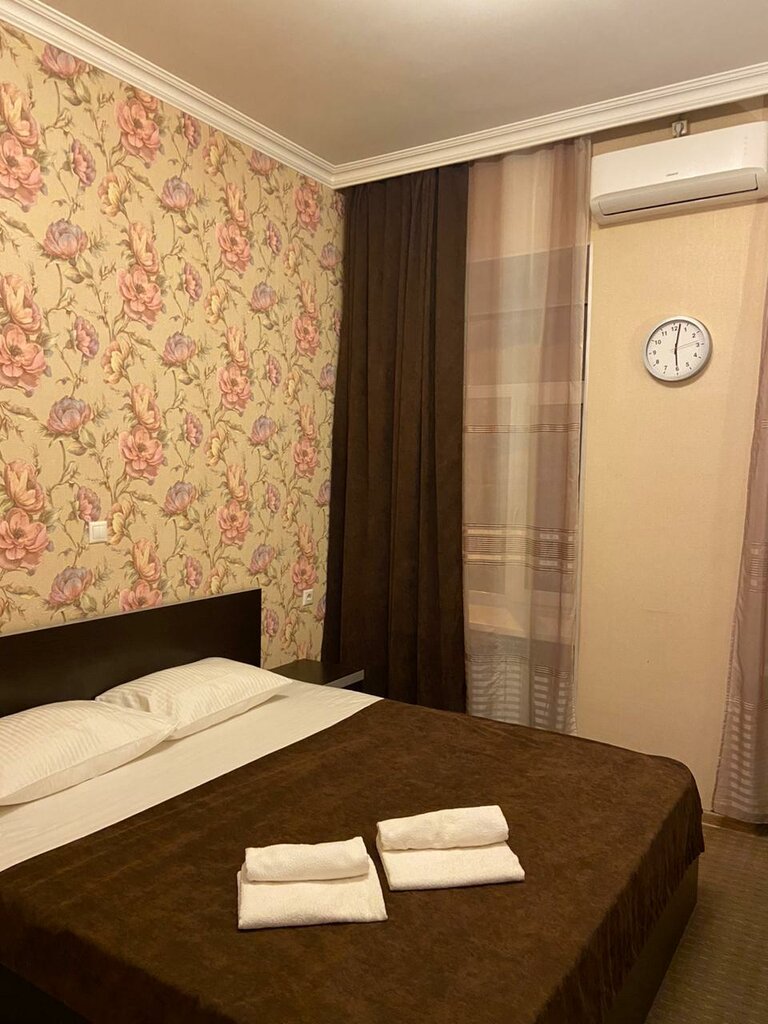 Zima-Leto Guest House