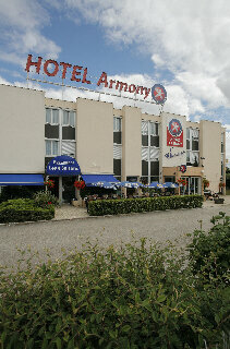 The Originals City, Hôtel Armony, Dijon Sud, Book Hotel Hoteller i Burgund med parkering, Parkering