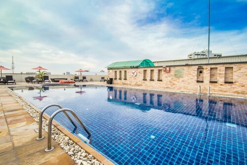 Nova Suites Pattaya by Compass Hospitality, Забронировать Отель Отели Центральной Паттайя 4 звезды, рядом с Redemptorist Vocational School for Disabled, 4*