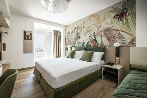 Life Hotel 4 Superior, Забронировать Отель Бибионе-Пинеда Венето