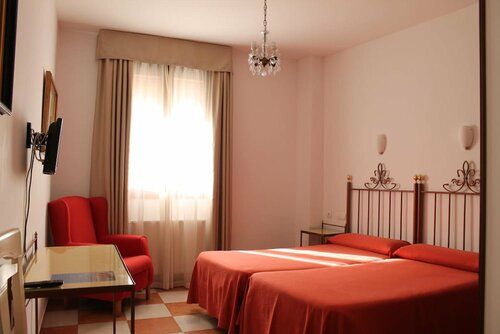 Hotel Don Paula, Varaa Hotelli Córdoba Madrid