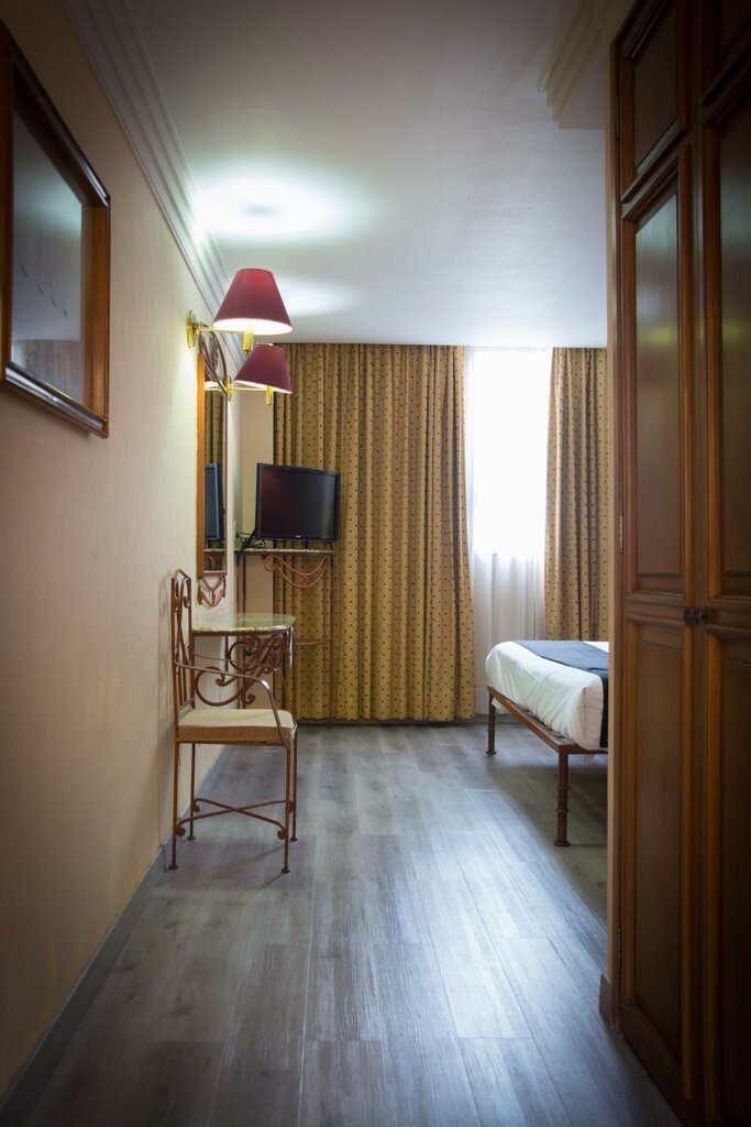 Oyo Flagship Hotel Santa Maria