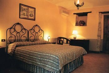 Villa Pardi, Book Hotel Manoppello 