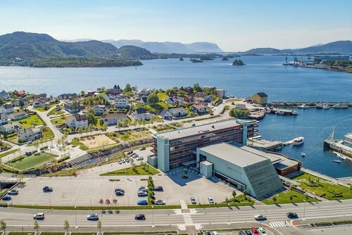 Quality Hotel Ulstein, Брондау Қонақ үй Ulsteinvik 