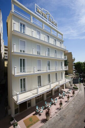 Hotel Plaza, Varaa Hotelli Gabicce Mare 