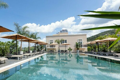 Le Palazzine Hotel, Rezervați Hotel Hoteluri în Vlorë County cu piscină, Piscină
