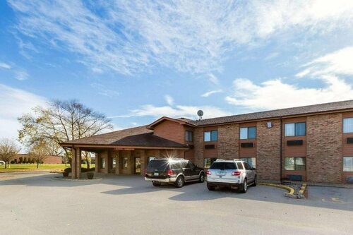 Quality Inn - Storm Lake, Забронировать Отель Сторм-Лейк Айова