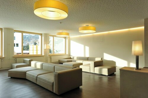 St. Moritz Youth Hostel, Забронировать Хостел Отели Санкт-Мориц с завтраком, рядом с Озеро Санкт-Морица, Завтраки