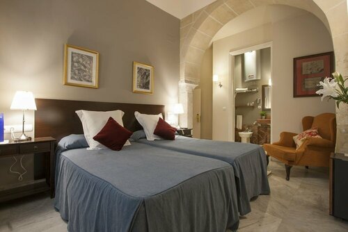 Catedral Suites Jerez, Забронировать Отель Отели Коста-де-ла-Лус 3 звезды, 3*