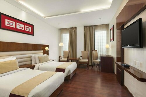 Days Hotel by Wyndham Panipat, Забронировать Отель Панипат штат Харьяна