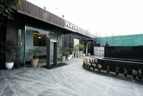 Plutos Hotel, Забронировать Отель Отели Нью-Дели с завтраком, Завтраки