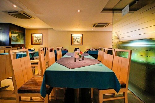 Hotel Tourist Plaza by Oyo Rooms