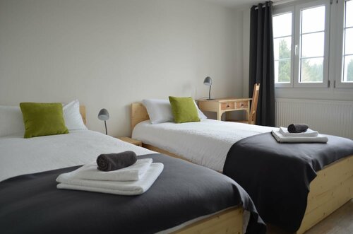 Hotel "Cafe Verkehrt" - Wellcome Motorbiker, Berufsleute und Reisende im Schwarzwald, Забронировать Отель Отели Oberhof 4 звезды, 4*