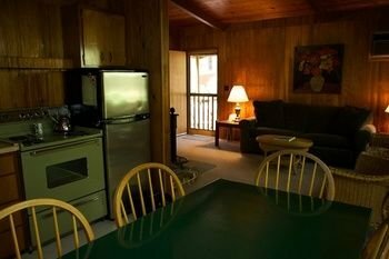 The Wayfarer Resort, Забронировать Курортный отель Маккензи-Бридж Mount Bachelor