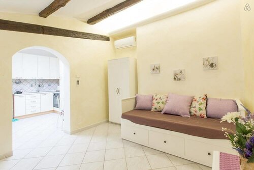 Casa Eleila, Book Hotel Hoteller i Tivoli med parkering, Parkering