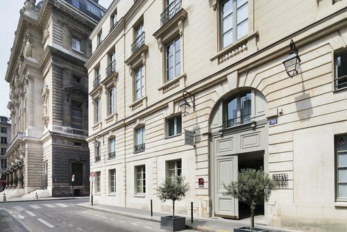 Hotel Saint-Marc, Book Hotel Hoteller i Paris med parkering, Parkering