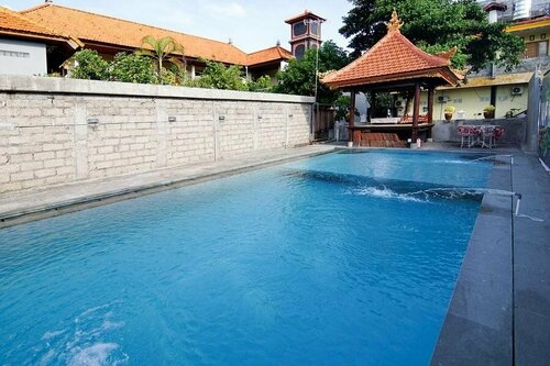 The Legian 777, Забронировать Гостевой дом Отели в центре Легиан, в центре