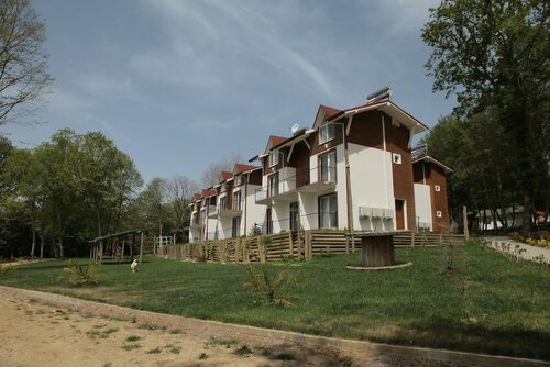 Yıldız Country Hotel, Varaa Hotelli Hotellit Sinop uima-altaalla, Uima-allas