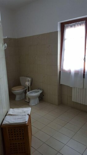 Allevamento B&B, Book Bed and Breakfast Pozzolgroppo Lombardiet